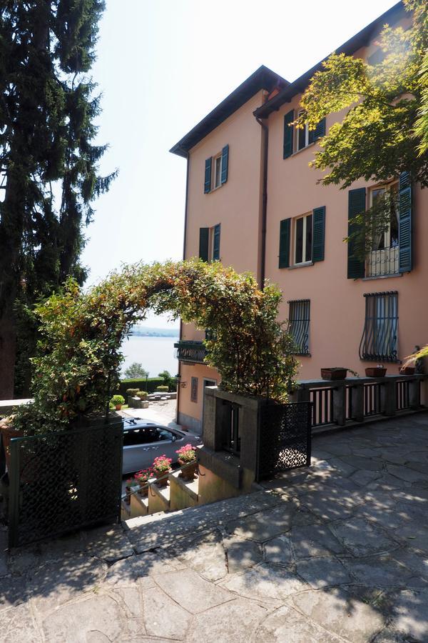 Casa Mondadori Bed and Breakfast Meina Zewnętrze zdjęcie