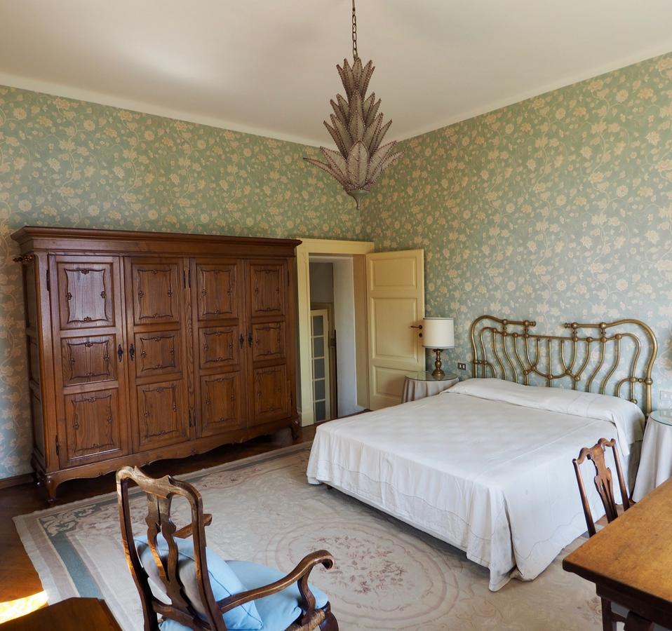 Casa Mondadori Bed and Breakfast Meina Zewnętrze zdjęcie